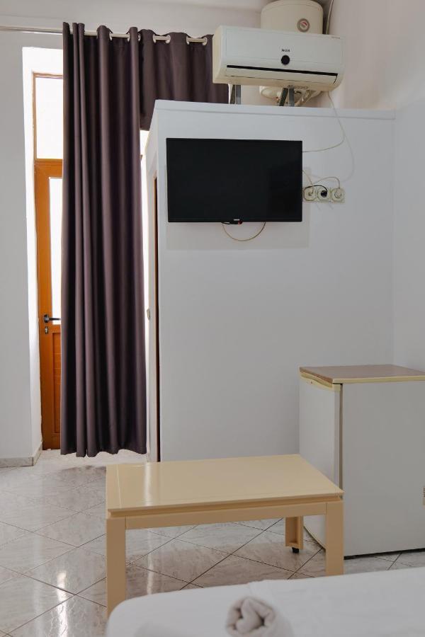 Hotel Casamia Sarandë Eksteriør bilde
